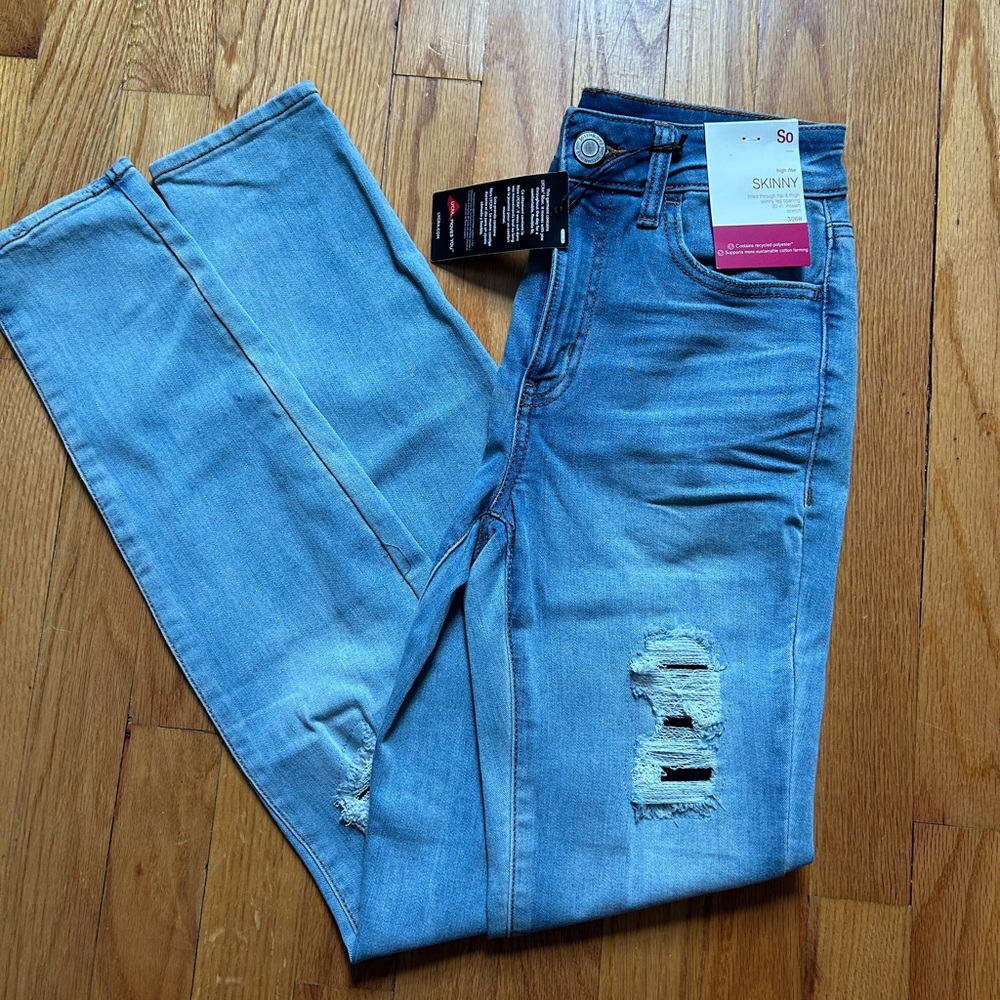 Brand new with tags SO high rise skinny 3/26W